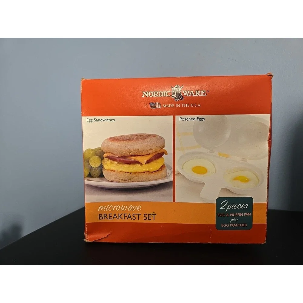 Nordic Ware Microwave Breakfast Set Eggs n' Muffin Pan Egg Poacher USA‎ New
